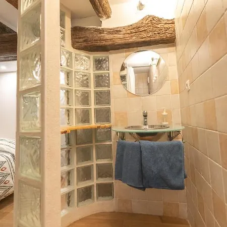 Cosylocation - Chaleureux - Hypercentre * Vienne (Isere)